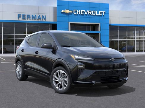 New 2027 Chevrolet Bolt LT w/ Comfort Package image 8