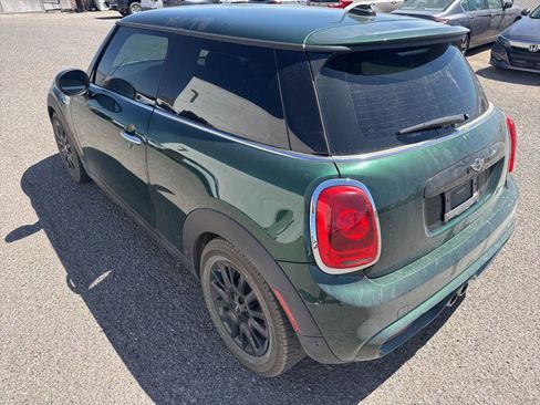 Used 2017 MINI Cooper S FWD image 3