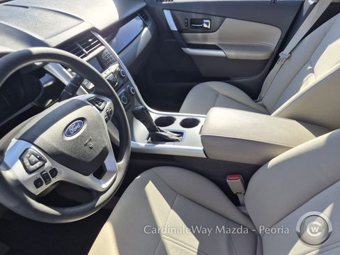 Used 2011 Ford Edge SE FWD image 10