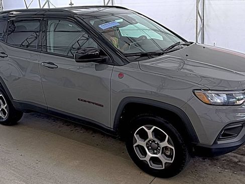 Used 2022 Jeep Compass Trailhawk AWD/4WD image 1
