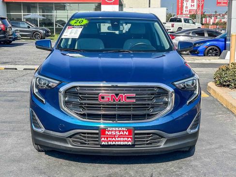 Used 2020 GMC Terrain SLE w/ LPO, Cargo Package FWD image 3