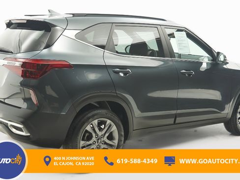 Used 2023 Kia Seltos S image 6