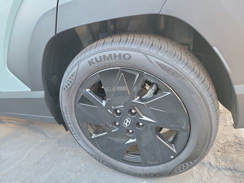 Used 2026 Hyundai Kona SEL Sport FWD image 5
