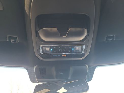 Used 2021 Ford F150 Lariat w/ Equipment Group 502A High image 38