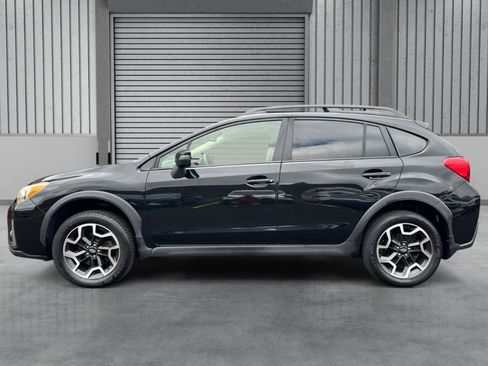 Used 2016 Subaru Crosstrek 2.0i Limited w/ Popular Package #2 AWD/4WD image 2