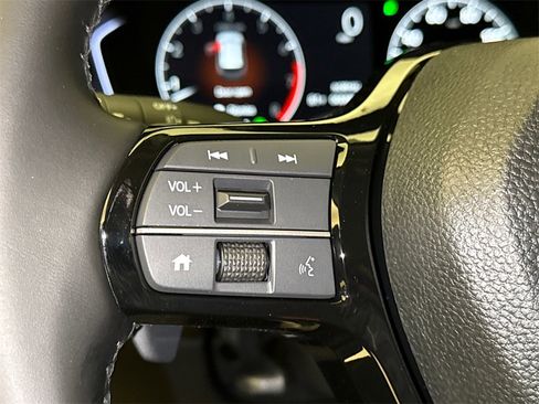 New 2025 Honda Pilot EX-L image 34