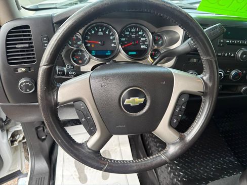 Used 2012 Chevrolet Silverado 1500 LT AWD/4WD image 10