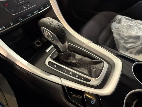 Used 2013 Ford Fusion SE FWD image 30