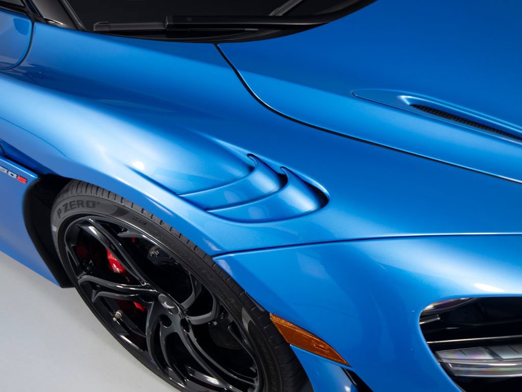 Used 2024 McLaren 750S Spider RWD image 42