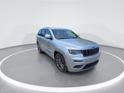 Used 2018 Jeep Grand Cherokee High Altitude AWD/4WD image 2