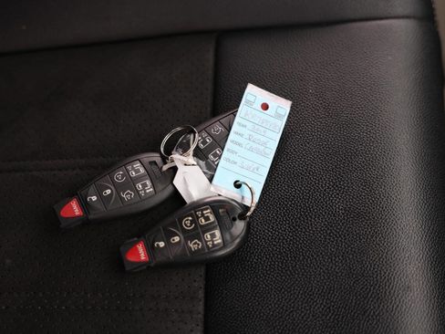 Used 2019 Dodge Grand Caravan SXT image 40