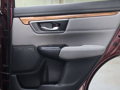 Used 2017 Honda CR-V EX image 15