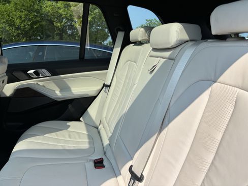 Used 2020 BMW X5 sDrive40i w/ Premium Package RWD image 32
