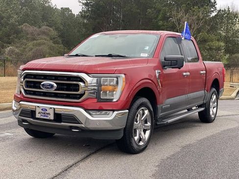 Certified 2021 Ford F150 XLT w/ Equipment Group 302A High image 8