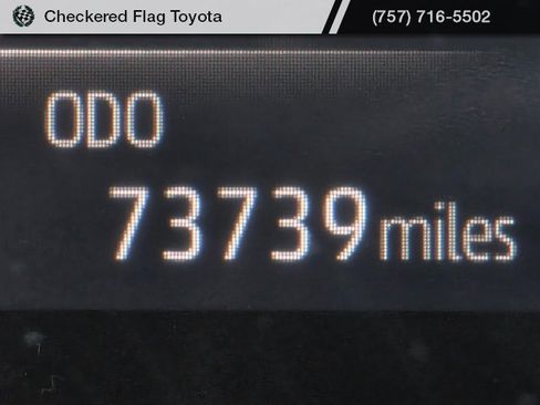 Used 2023 Toyota Highlander XLE image 13