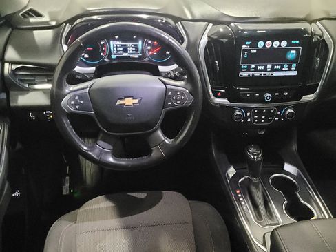 Used 2018 Chevrolet Traverse LT image 22