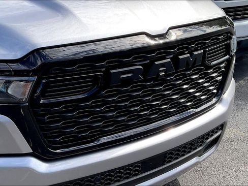 Used 2025 RAM 1500 Big Horn image 28