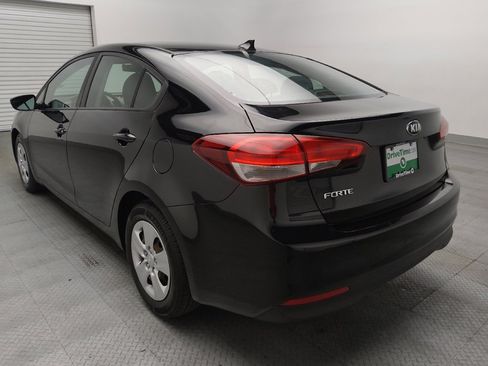 Used 2017 Kia Forte LX w/ LX Popular Package FWD image 5