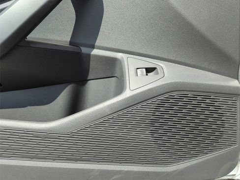 New 2025 Volkswagen Jetta SE image 27