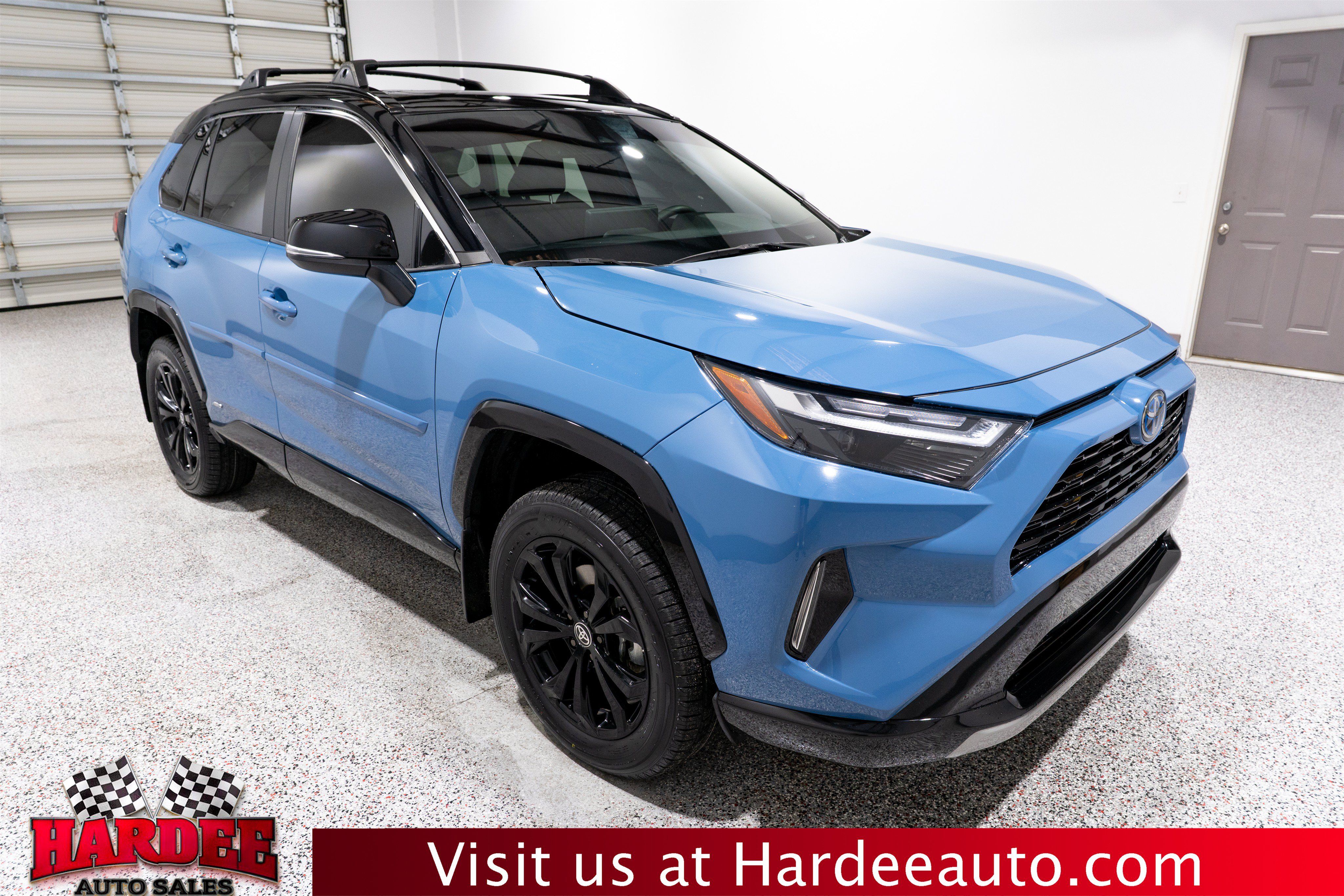 Used 2024 Toyota RAV4 XSE AWD/4WD image 6