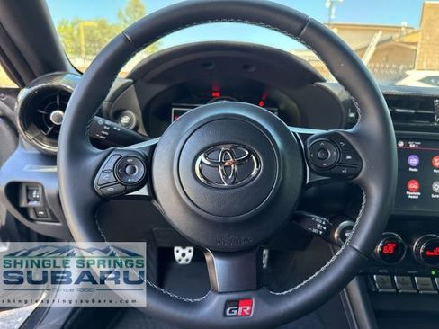 Used 2025 Toyota GR86 Premium RWD image 38