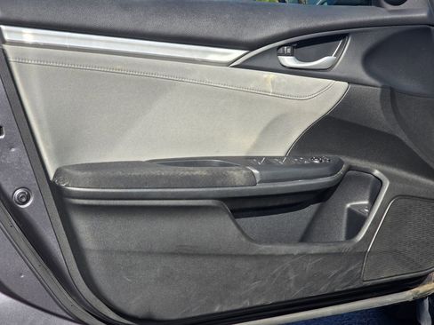 Used 2017 Honda Civic EX image 28