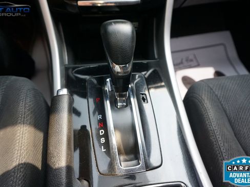 Used 2016 Honda Accord EX image 34