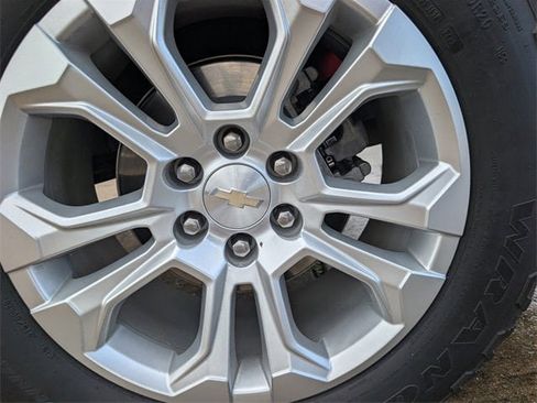 Certified 2024 Chevrolet Silverado 1500 LTZ w/ LTZ Convenience Package II image 7