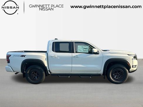 New 2025 Nissan Frontier PRO-4X w/ Pro Convenience Package image 4