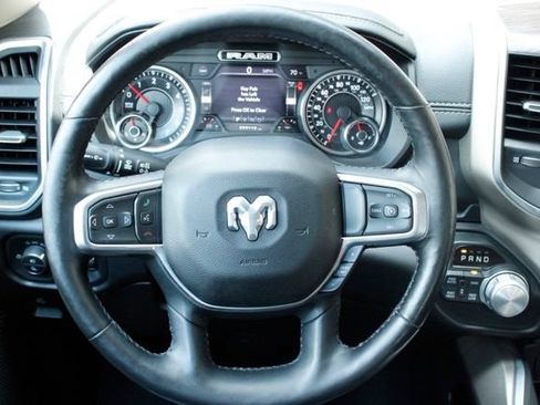 Used 2019 RAM 1500 Laramie AWD/4WD image 17