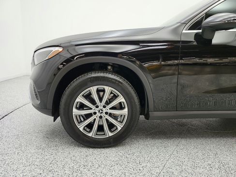 Certified 2026 Mercedes-Benz GLC 300 image 21