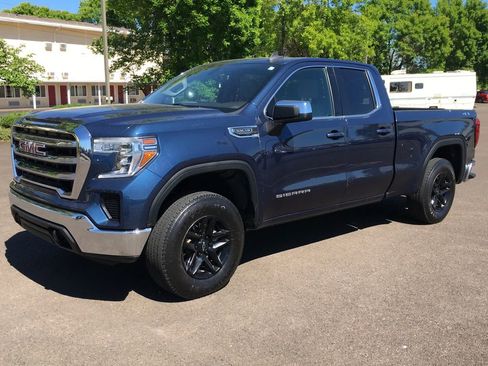 Used 2021 GMC Sierra 1500 SLE w/ Remote Start Package AWD/4WD image 12