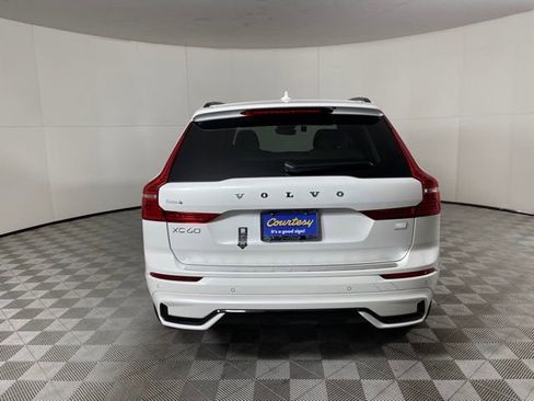 Certified 2024 Volvo XC60 T8 Plus w/ Protection Package AWD/4WD image 10