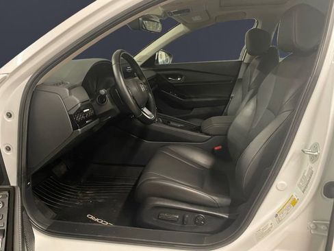 Used 2023 Honda Accord Touring image 9