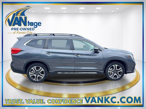 Used 2024 Subaru Ascent Touring AWD/4WD image 5