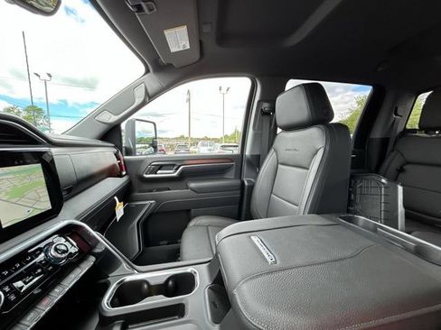 New 2026 GMC Sierra 2500 Denali w/ Technology Package AWD/4WD image 47