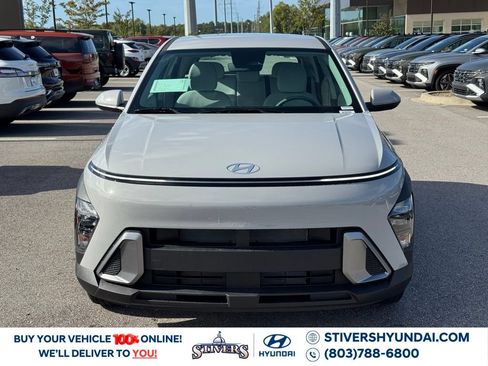 Used 2026 Hyundai Kona SE FWD image 6