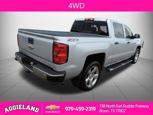 Used 2014 Chevrolet Silverado 1500 LT w/ LT Convenience Package image 4