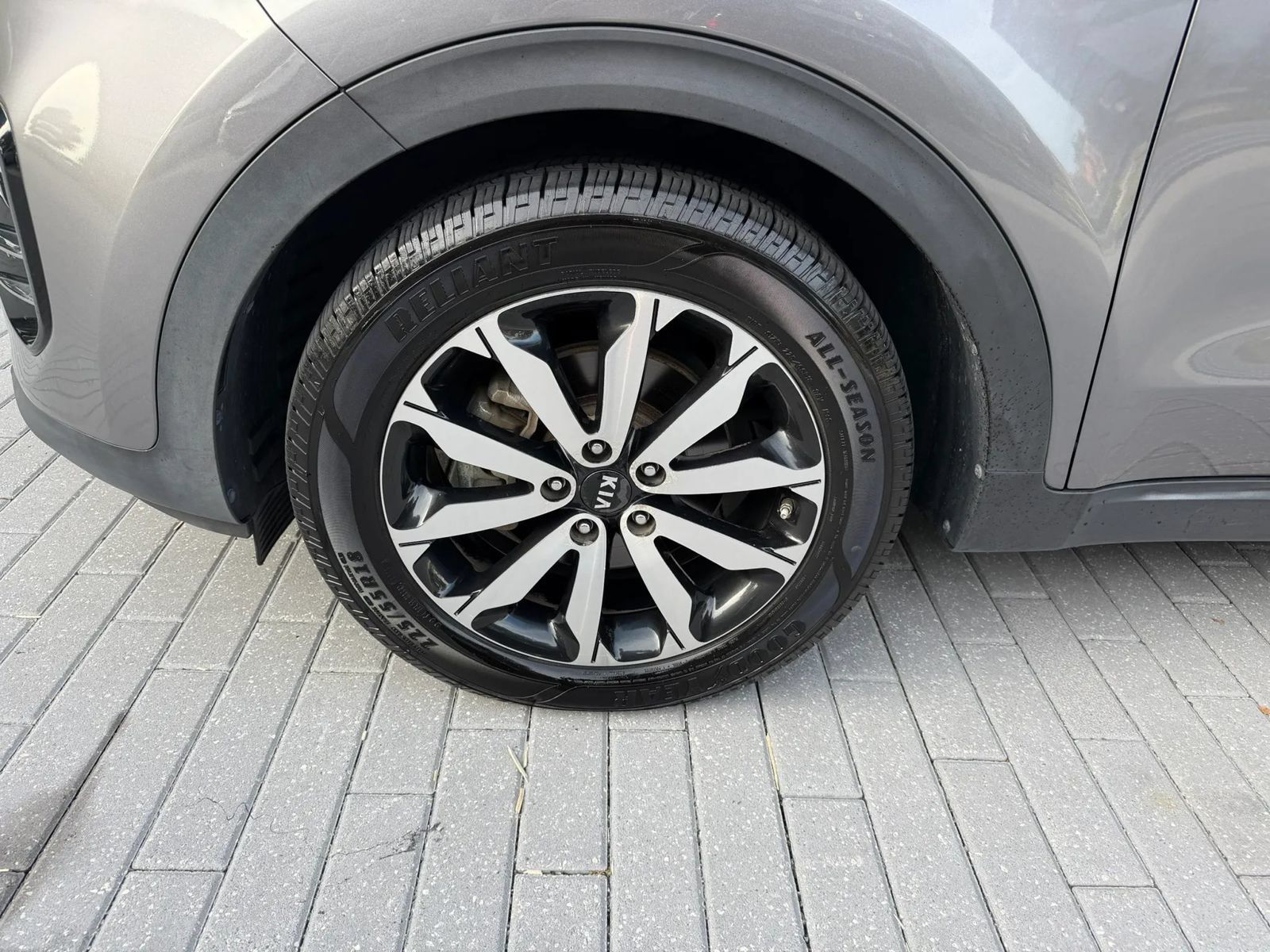 Used 2017 Kia Sportage EX FWD image 9