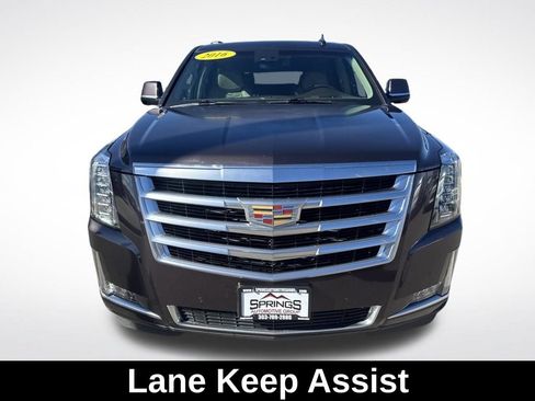 Used 2016 Cadillac Escalade ESV Luxury RWD image 9
