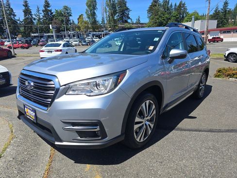 Used 2019 Subaru Ascent Limited AWD/4WD image 3