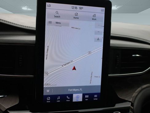 Used 2022 Ford Explorer Platinum w/ Equipment Group 601A image 24