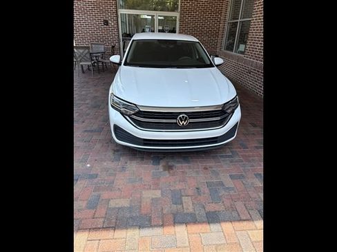 Used 2023 Volkswagen Jetta S FWD image 5