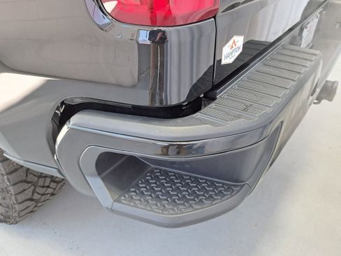 Used 2022 Chevrolet Silverado 1500 Custom Trail Boss image 28