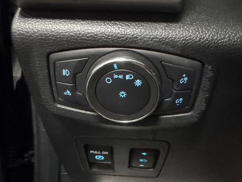 Used 2020 Ford F150 Platinum w/ Technology Package image 16