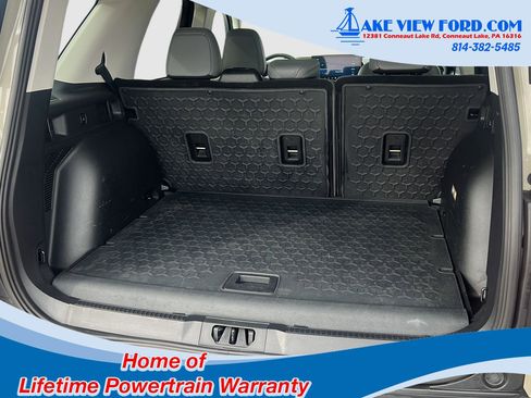 Used 2025 Ford Bronco Sport Badlands image 9