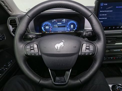 Used 2025 Ford Bronco Sport Badlands image 28