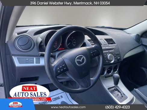 Used 2010 MAZDA MAZDA3 i Touring FWD image 6