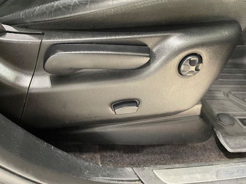 Used 2018 Dodge Durango GT AWD/4WD image 27
