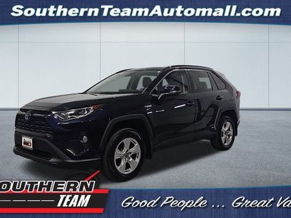 Used 2021 Toyota RAV4 XLE w/ Convenience Package